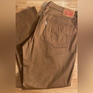 Levis Pants Like New
